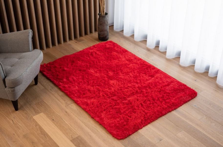 Plyšový koberec BEST - červený
